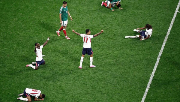 Football Extra newsletter: World Cup gets a match for the ages, but Balogun reversal leaves sour taste