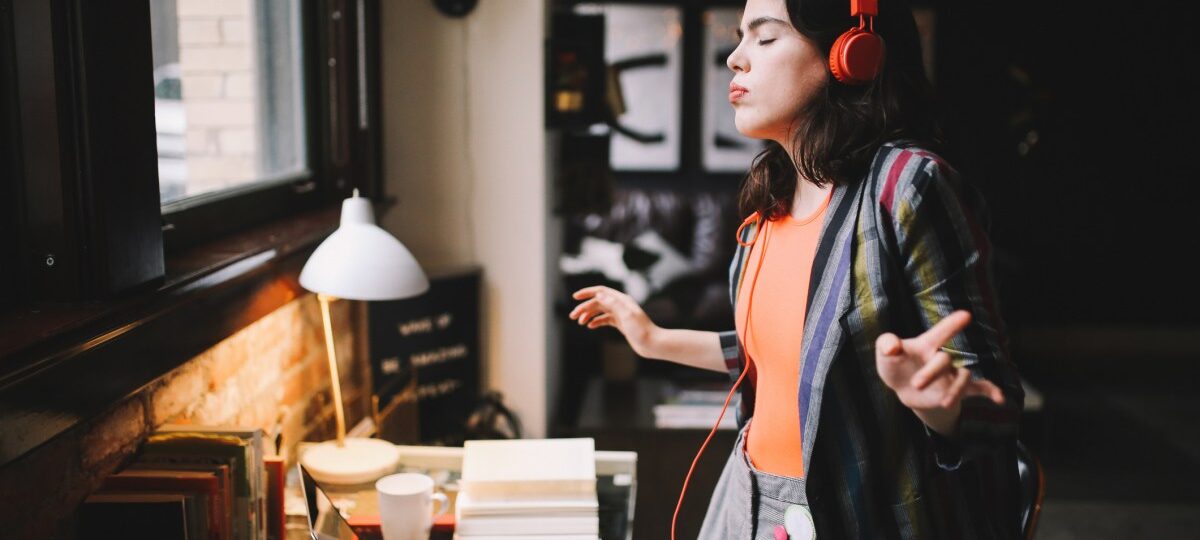 Winamp aims for a comeback with a new music player powered by Deezer