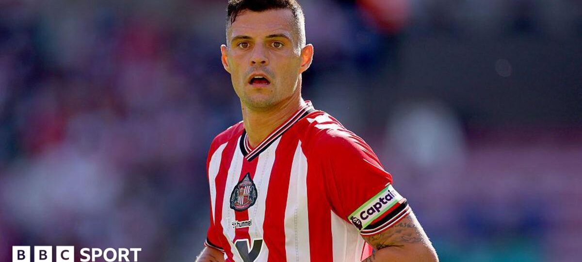 Xhaka set to stay at Sunderland despite Chelsea interest