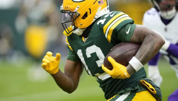 How Dontayvion Wicks feels after Eagles-Packers trade & teaming up with Devonta Smith