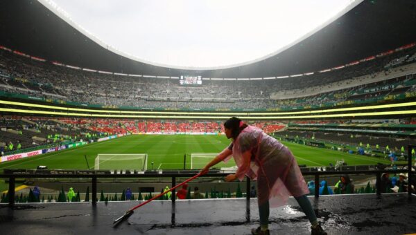 Mexico v England kick-off time delayed as World Cup last 16 tie hit by ‘severe weather’