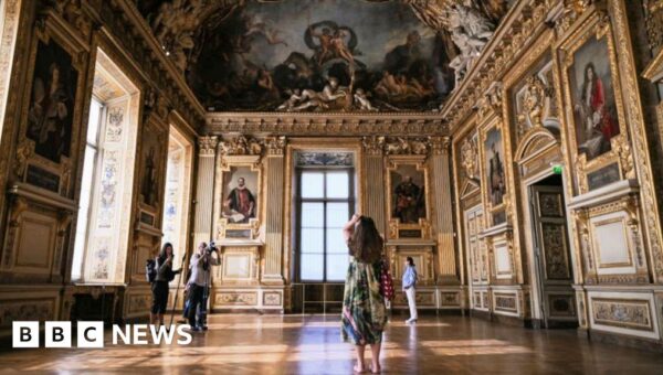 Watch: Louvre reopens gallery without crown jewels after heist