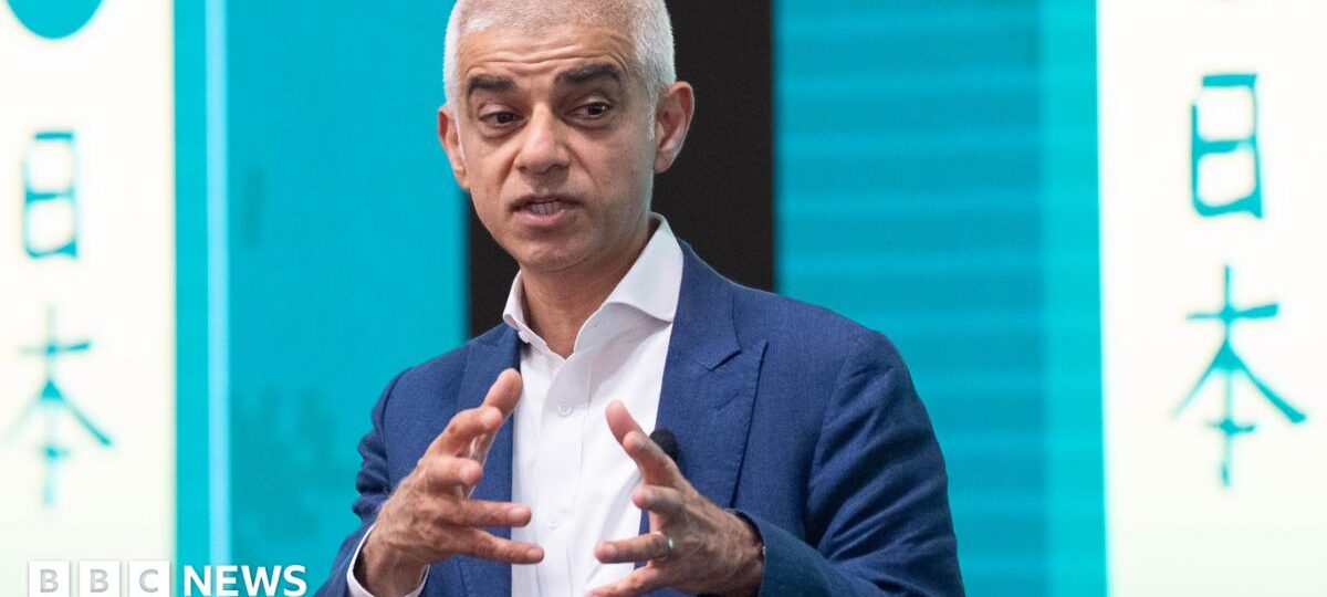 Sadiq Khan among 26 new peers to enter the Lords