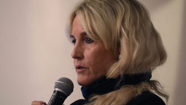 Erin Brockovich’s crusade against data centers is going crowd-sourced