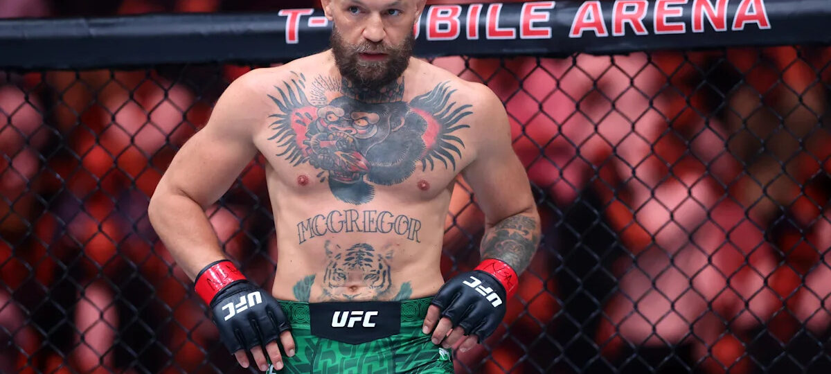 Conor McGregor injury brings UFC star to tears after main event heartbreak