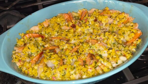 I tried Ina Garten’s easy baked shrimp scampi. The dish came together in a few simple steps, but tasted gourmet.
