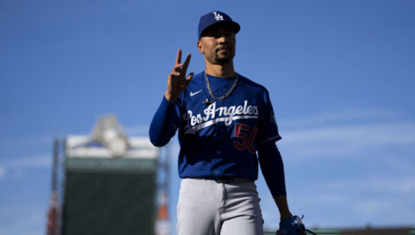 Mookie Betts Suddenly Removed From Dodgers Lineup Before A’s Game