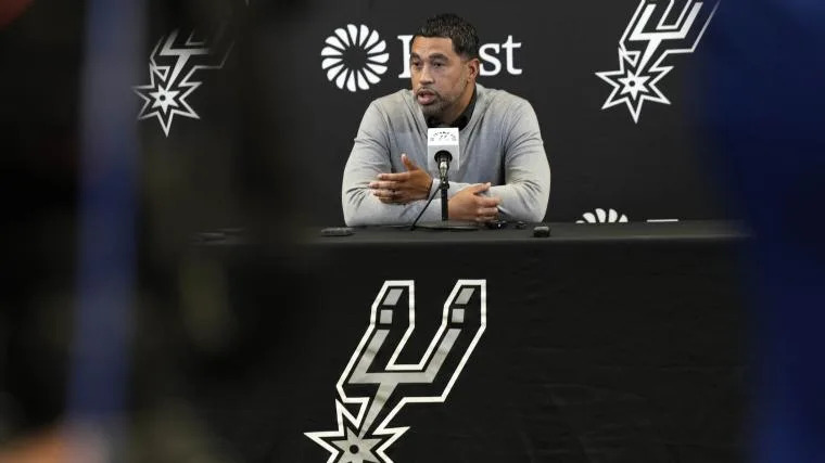 Spurs receive strong marks for offseason moves as championship pursuit continues