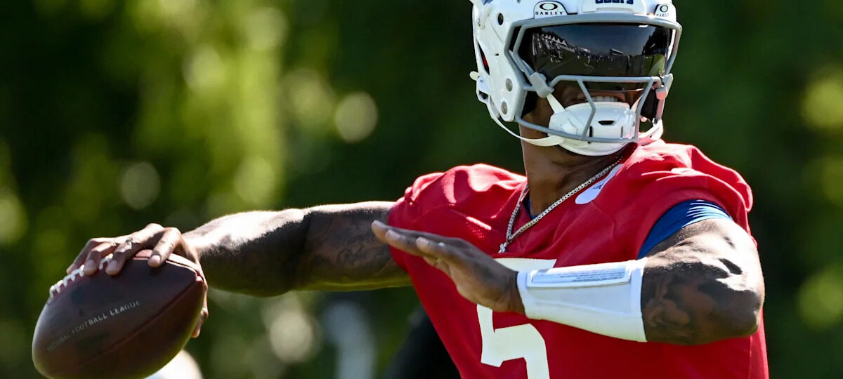 Colts coach evaluates backup QB competition with Richardson, Leonard