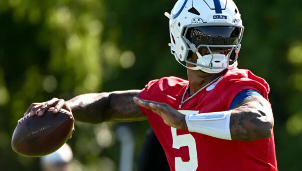 Colts coach evaluates backup QB competition with Richardson, Leonard