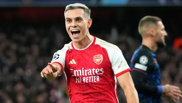 Transfer: Trossard agrees deal to leave Arsenal