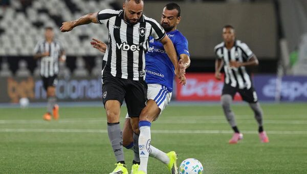 Cruzeiro and Botafogo line up for Brasileirão six-pointer