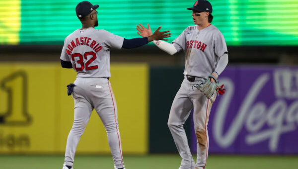 Red Sox get 10-inning win vs. A's in homecoming for Nick Sogard