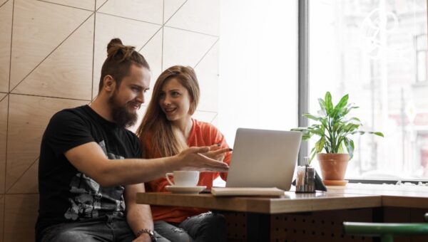 Why Location-Based Companionship Listings Are Getting More Attention