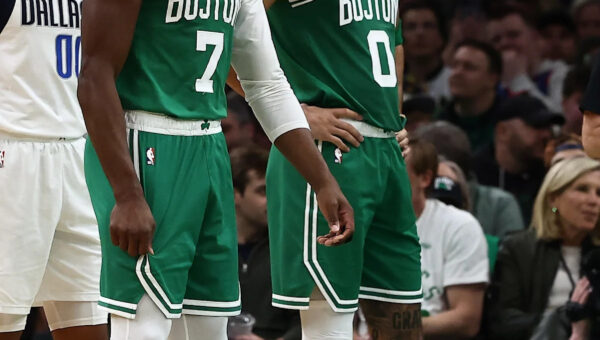 Celtics trade Jaylen Brown to 76ers for Paul George, 4 draft picks