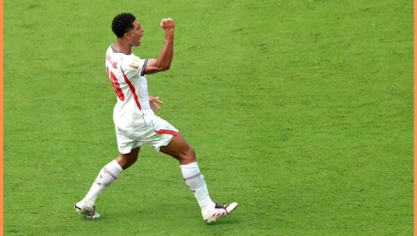 Video: Jude Bellingham scores brilliant equaliser for England vs Norway