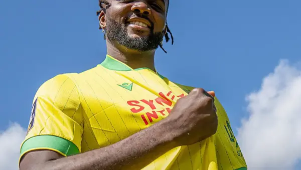Transfer: Konyaspor hold talks with Awaziem over summer move