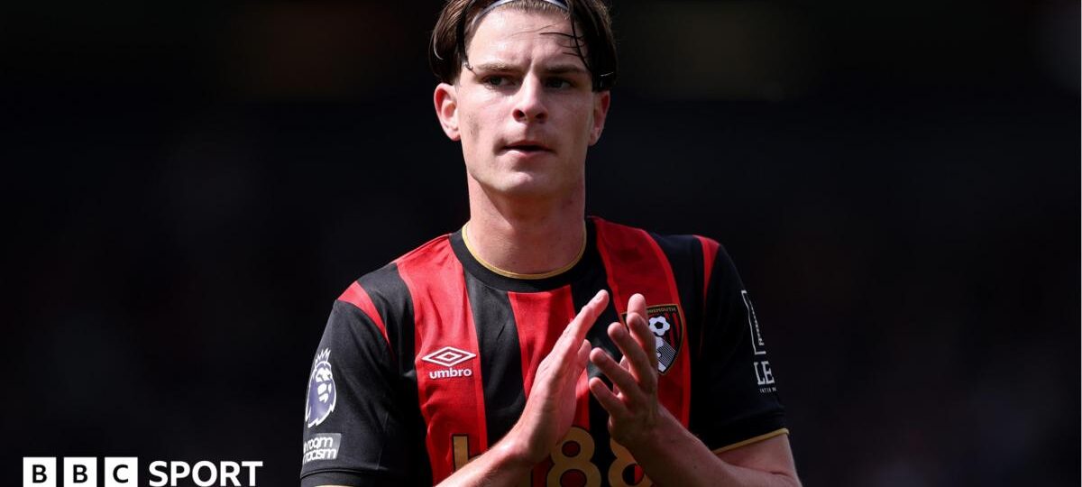 Bournemouth reject £64m bid from Chelsea for Scott