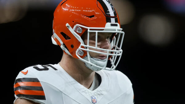 Instant analysis: Ethan Pocic solves Ravens’ biggest roster need