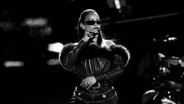 Jay-Z's final Yankee Stadium show was a trip down memory lane. See the surprise celebrity guests he brought onstage.