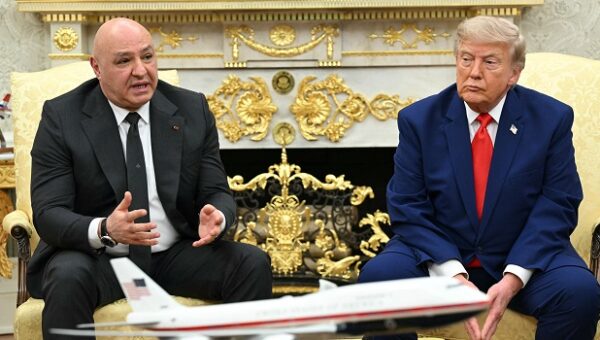 Trump Vows To Help Lebanon Pursue Peace With Israel