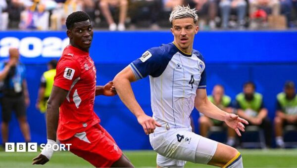 Leeds sign £34.1m defender Muharemovic