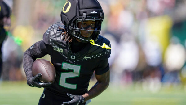 Ducks’ Iverson Hooks has 5th-highest grade among returning Big Ten WRs
