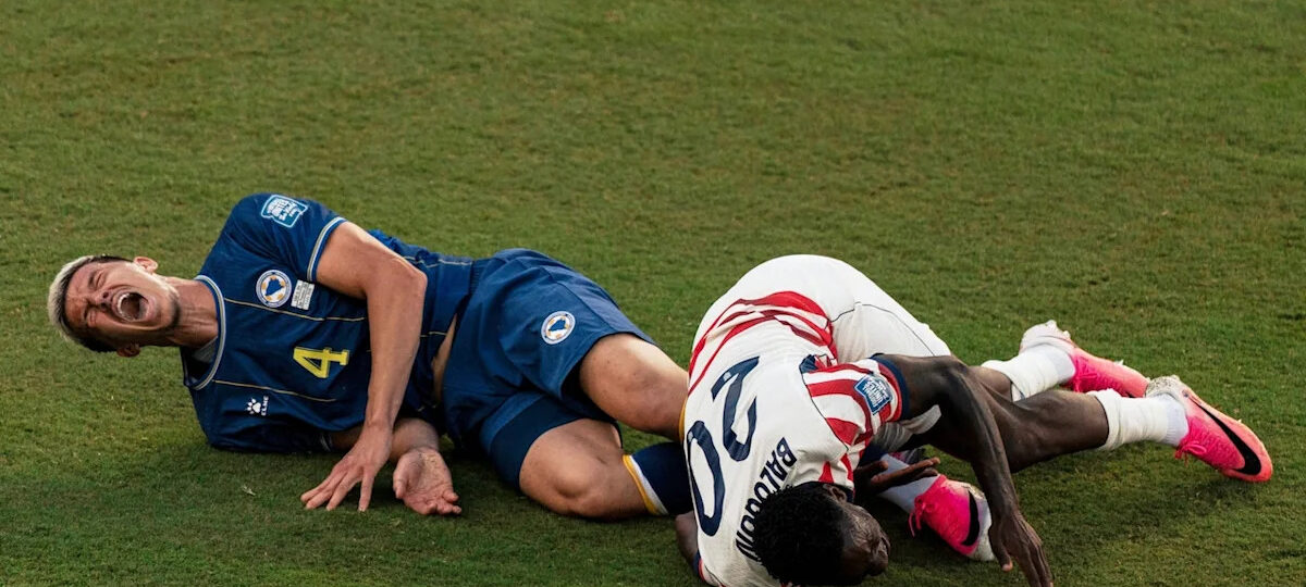 US coach, star rip World Cup referee’s decision to give Folarin Balogun a red card