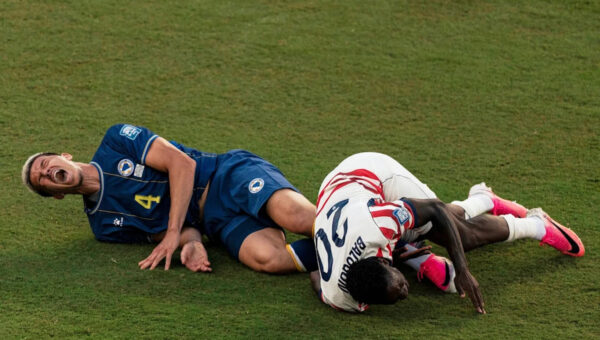 US coach, star rip World Cup referee’s decision to give Folarin Balogun a red card