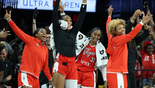 Aces crush Mercury, 106-58, for third-largest blowout in WNBA history