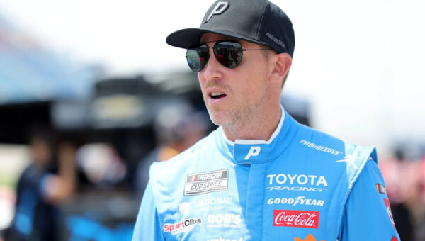 Denny Hamlin wins pole position for NASCAR’s return to Chicagoland Speedway