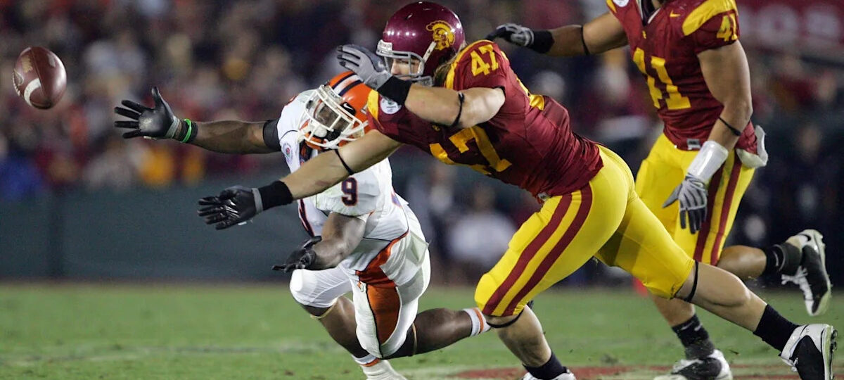 USC countdown to kickoff: Recalling Trojans LB Clay Matthews III