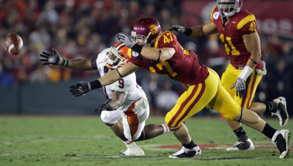 USC countdown to kickoff: Recalling Trojans LB Clay Matthews III