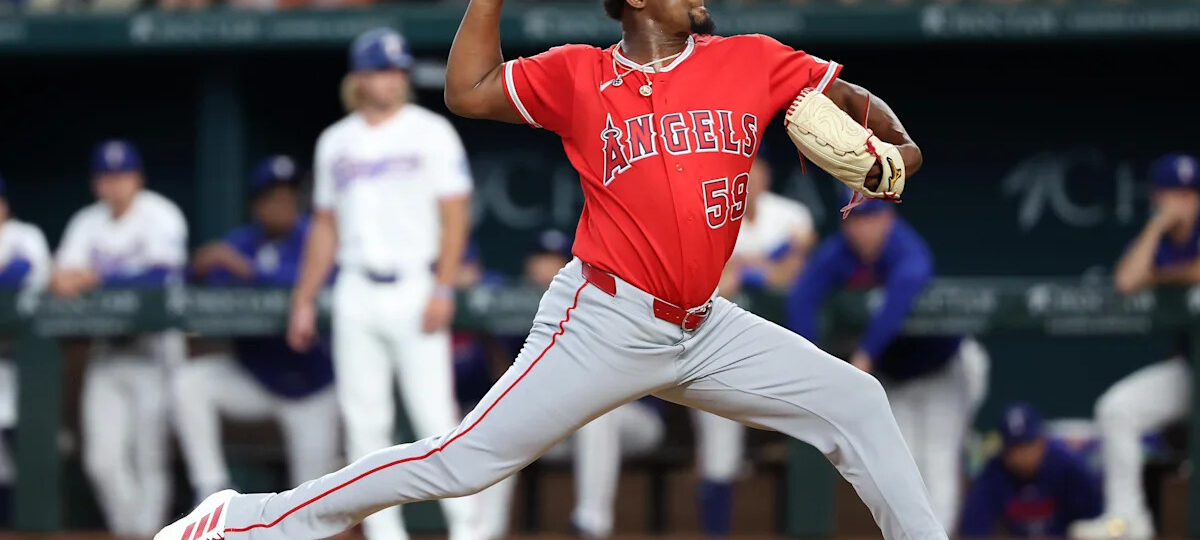 Cubs BCB After Dark: Soriano or Detmers?