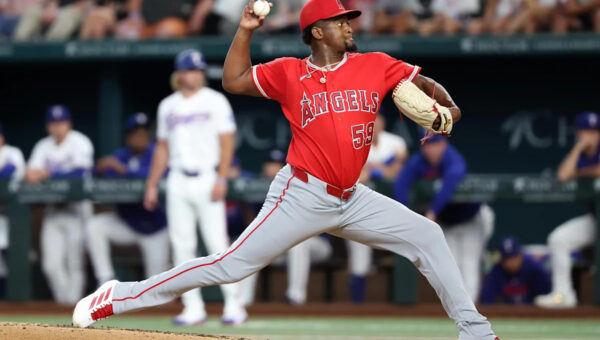 Cubs BCB After Dark: Soriano or Detmers?