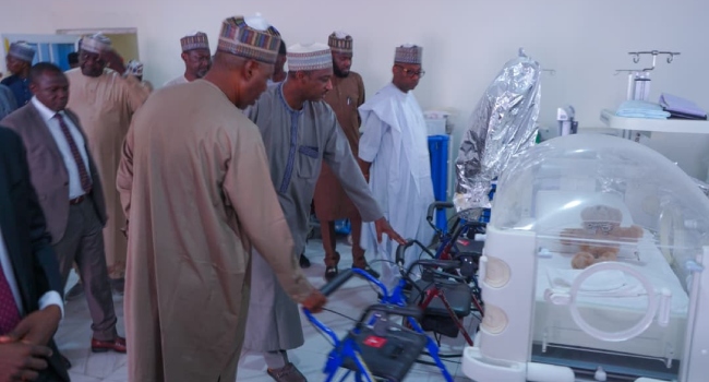 Zulum Deepens UMTH Partnership, Targets Medical Equipment For 20 Borno Hospitals