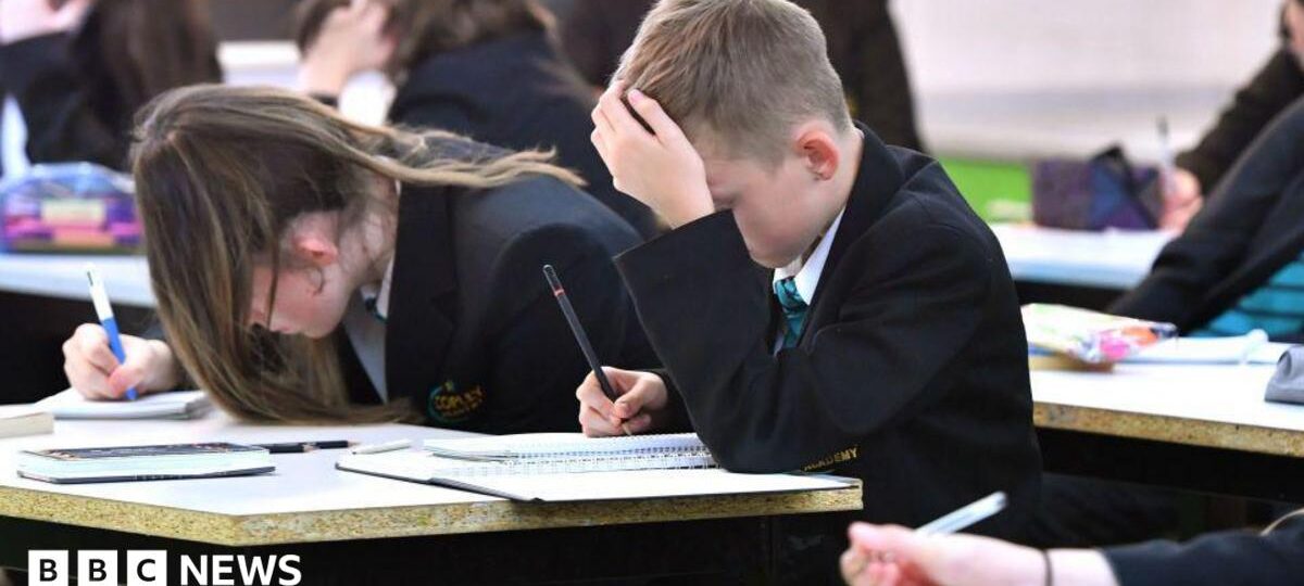 Exam board sorry for delay to Sats results in England