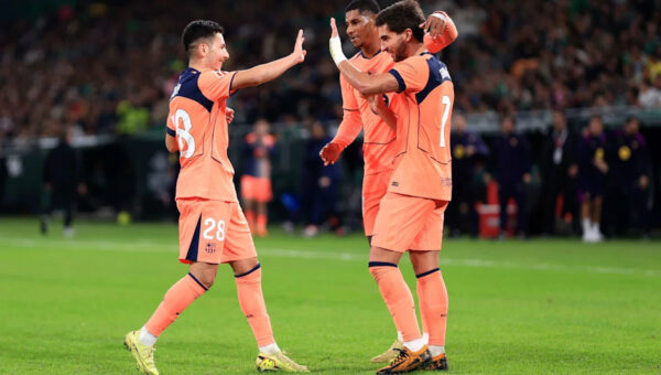 Two Barcelona attackers could leave the club this summer