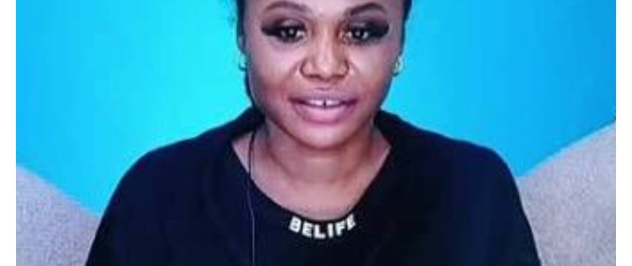 BBNaija11: ‘I dey house’ – Flora defends tying wrappers on national TV