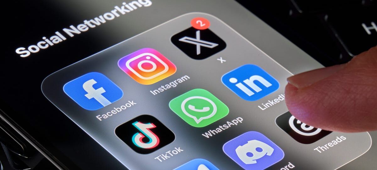 What if Facebook just becomes TikTok? We may find out soon.