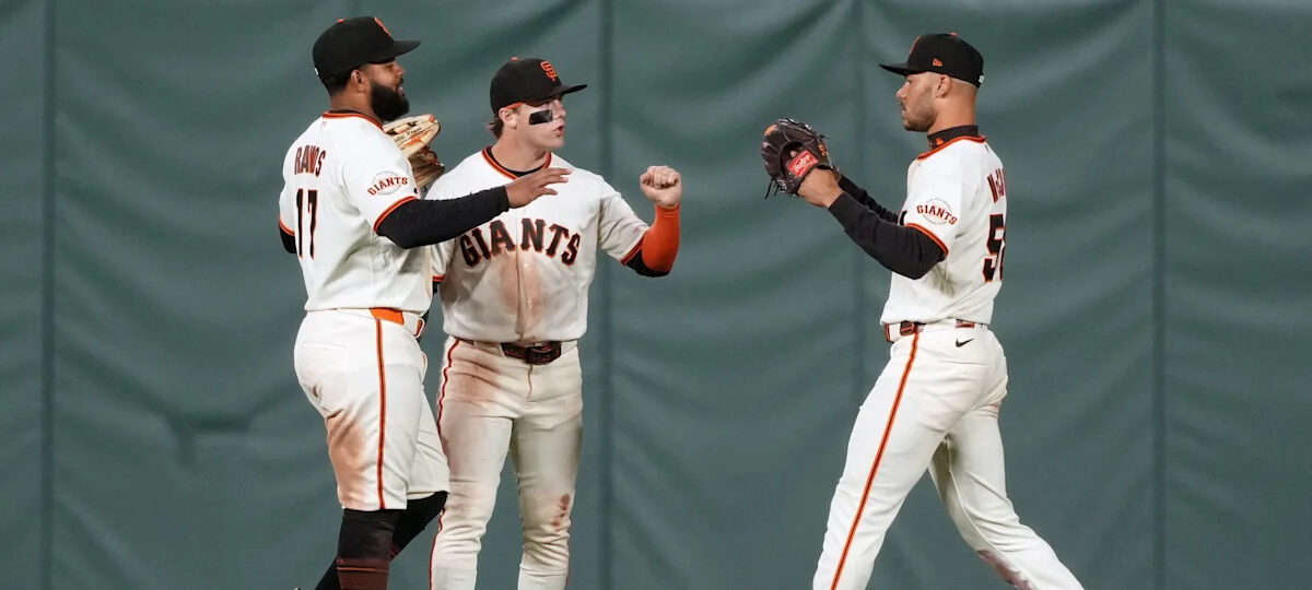 Two former Vols play in Giants-Brewers series opener