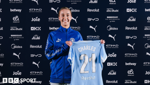 England defender Charles joins Man City from Chelsea