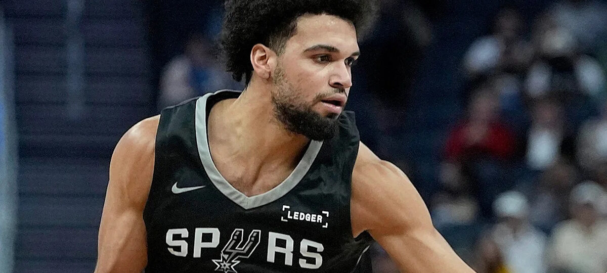 Three former Vols start in Spurs-Bucks NBA Summer League game