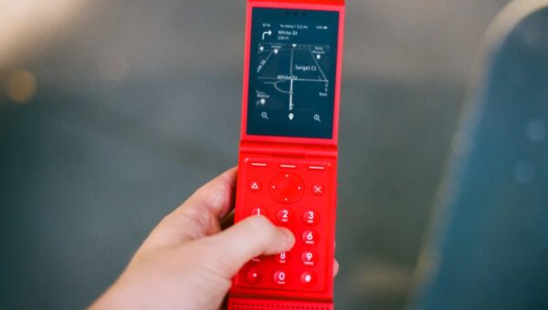 ‘No one’s making a phone like this’: Light’s co-founders on building for the anti-smartphone generation