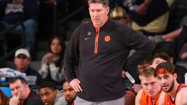Clemson lands in final six for elite 2027 four-star shooting guard