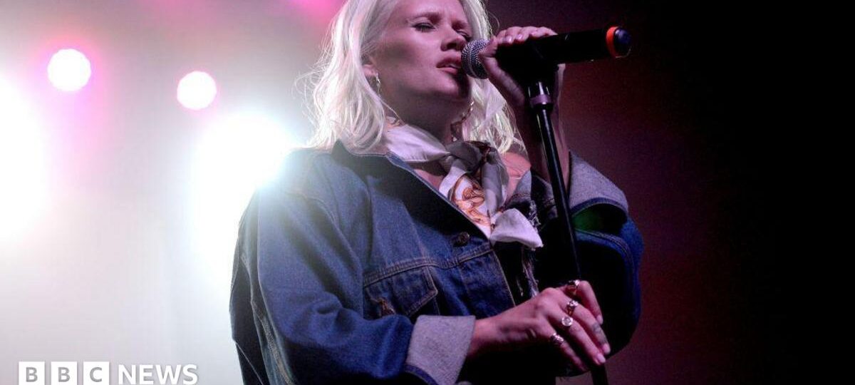 Party Rock Anthem singer Lauren Bennett dies aged 37