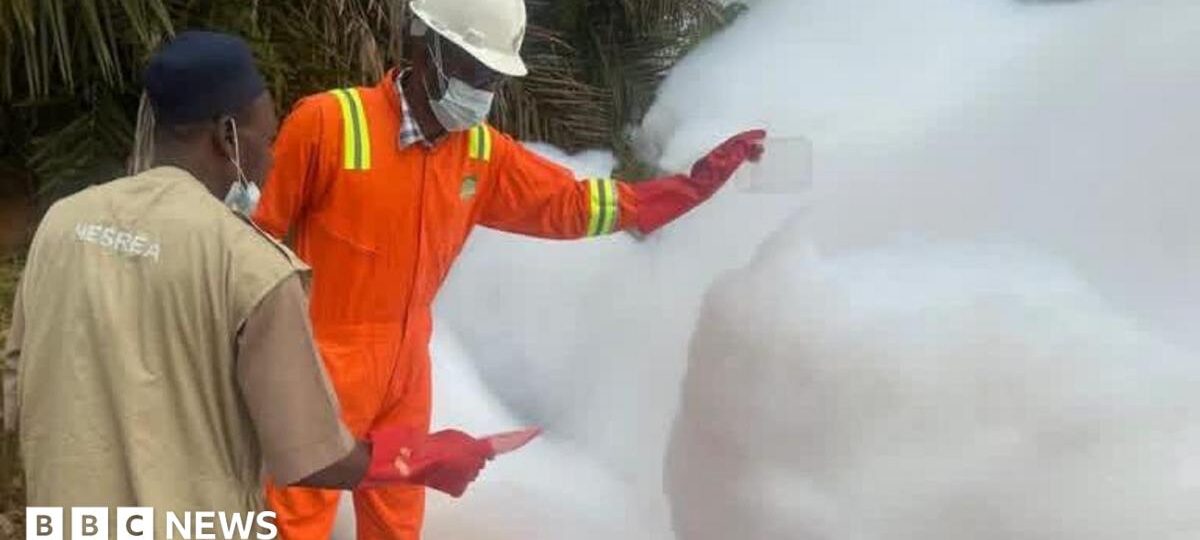 Mysterious white foam draws crowds on Nigerian highway