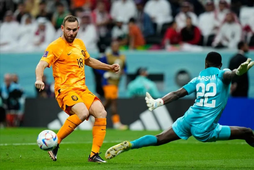 Portland Timbers announce signing of former Netherlands and Spurs star striker