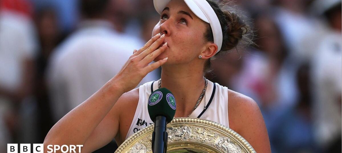 Noskova, an astonishing Wimbledon fightback - and a kiss to the sky