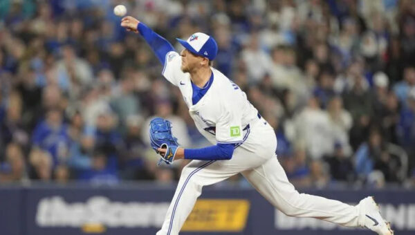 Phillies 'would love' to reunite with $33M All-Star reliever in trade with Blue Jays
